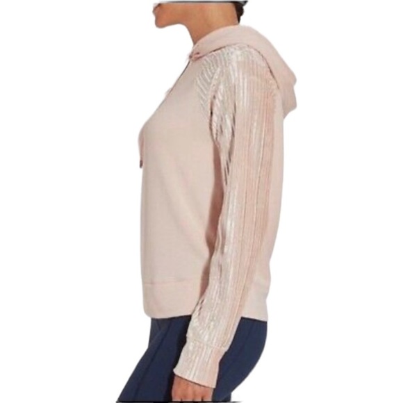 CALIA by Carrie Underwood Pink Hoodie with Velvety Sleeves and Hood D1 - Picture 2 of 13